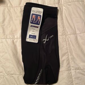 CW-X Stabilyx compression joint muscle support tights sized small New w tags